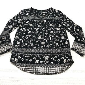 Lucky brand blouse black size small long sleeves